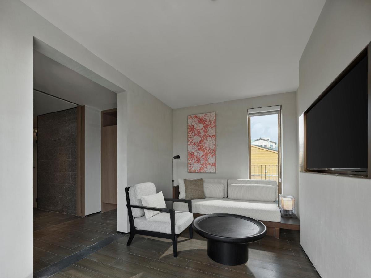 Angsana Chengdu Wenjiang Hotell Exteriör bild